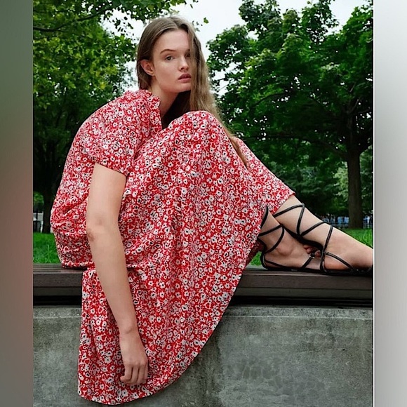 Zara Ditsy Floral V Neck Flowy Short Sleeve Tiered Midi Knee Length Dress,Size M - Picture 2 of 12